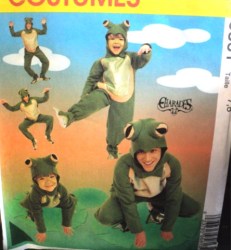 9561 BUG EYE KIDS FROG JUMPSUIT,HOOD COSTUME PATTERN 5,6; 7,8